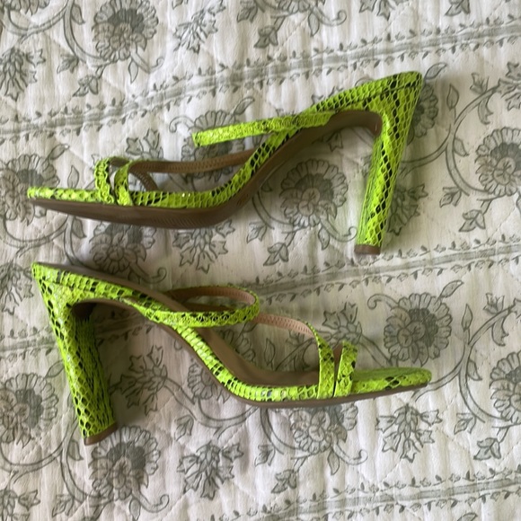 Wild Diva Neon Snake Python Sandals - Picture 3 of 4
